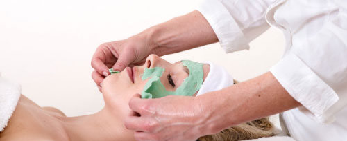 New-Leaf-Spa-Laser-Remedy-Winter-Skin-Blues-Types-Facials-Dr-Schrammeks-Green-Peel-Classic-Blog-500x204