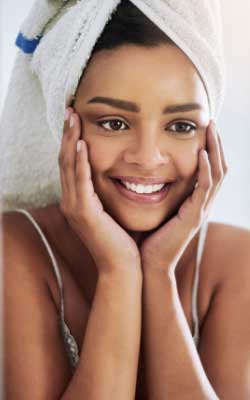 New-Leaf-Spa-Laser-Pore-Cleaning-101-Blog-250x400